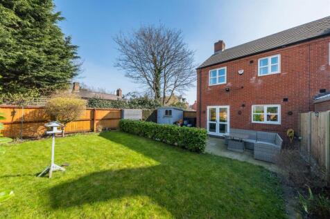 4 Winnington Old Lane -020.jpg