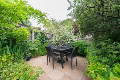 24 Burgamot Lane-2-018.JPG