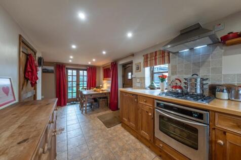 2 Gallowclough Lane-005.JPG