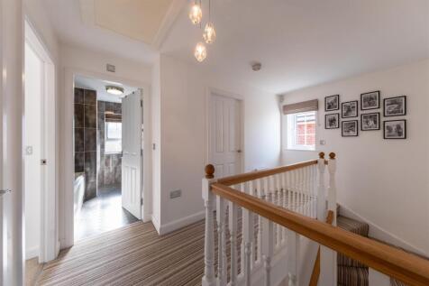 4 Brooke Avenue-035.jpg