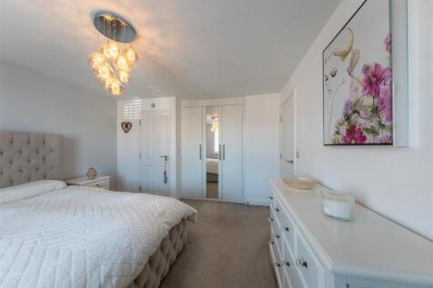 4 Brooke Avenue-024.jpg