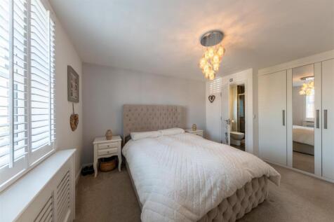 4 Brooke Avenue-025.jpg