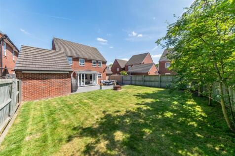 4 Brooke Avenue-2-011.JPG