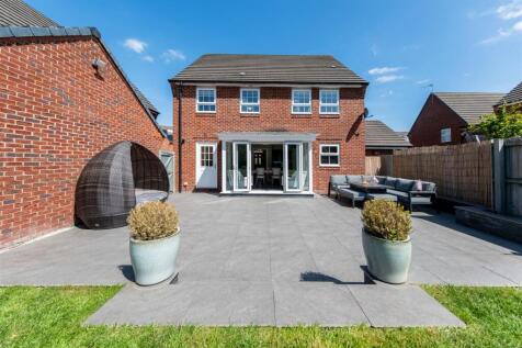 4 Brooke Avenue-2-013.JPG