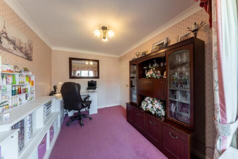 10 Knightsbridge Avenue-010.jpg