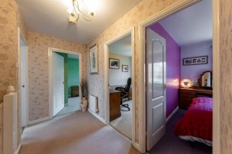 10 Knightsbridge Avenue-030.jpg