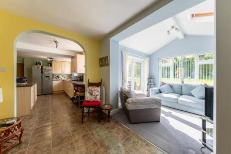 12 East Lane-005.jpg