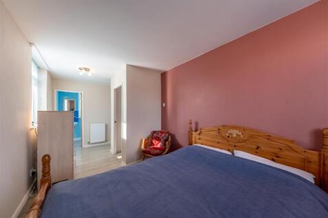 12 East Lane-018.jpg