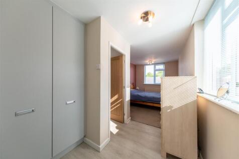 12 East Lane-019.jpg
