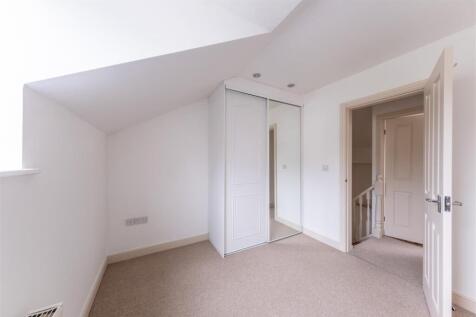 3 Broxton Hall Mews-009.jpg