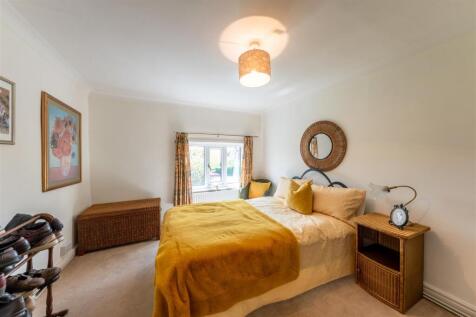 Heathside-001.jpg