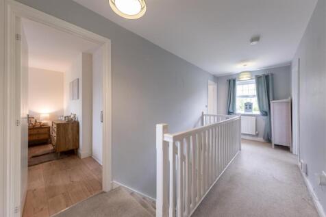 18 Williams Drive-029.jpg