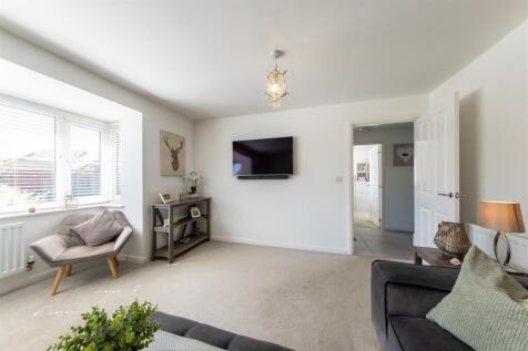 76 Ravencroft Street -021.jpg
