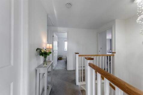 76 Ravencroft Street -052.jpg