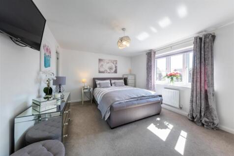 76 Ravencroft Street -033.jpg