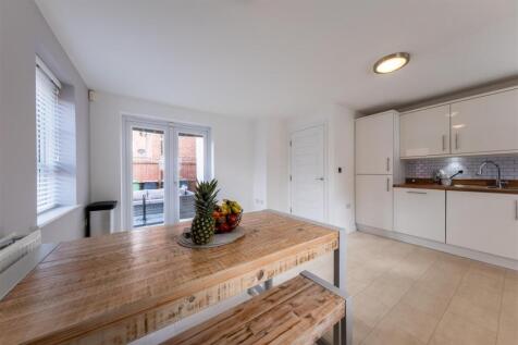 48 Silverlea Road-005.jpg