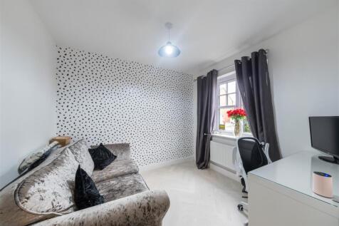 68 Western Way-026.JPG