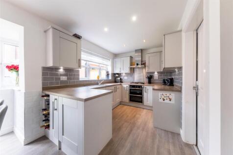 Kitchen-005.JPG