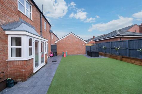 68 Western Way-035.JPG