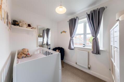 Bedroom 3-001.JPG