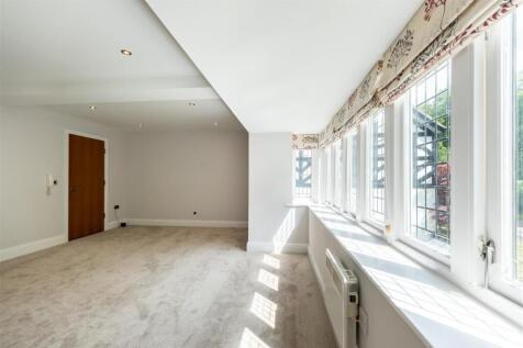 8 Petherton House-005.jpg