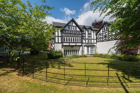 8 Petherton House-028.jpg