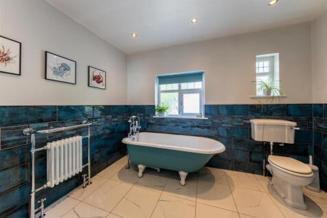 172 Swanlow Lane-058.jpg