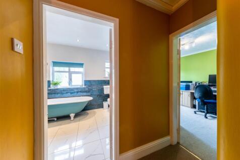 172 Swanlow Lane-061.jpg