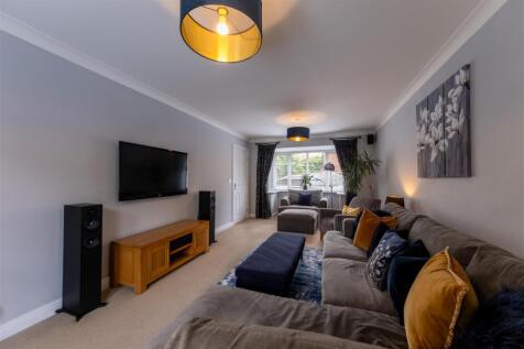 39 Shakerley Close-018.jpg