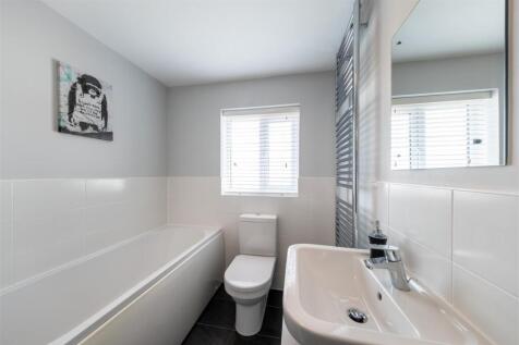 39 Shakerley Close-042.jpg