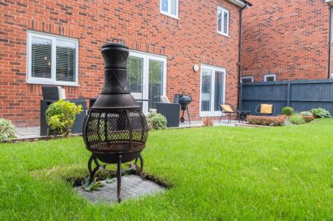 39 Shakerley Close-052.jpg