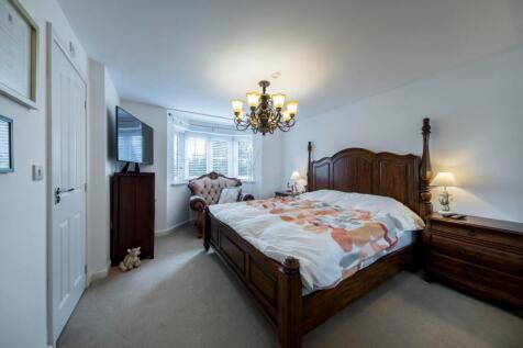 15 Holcroft Drive-021.JPG