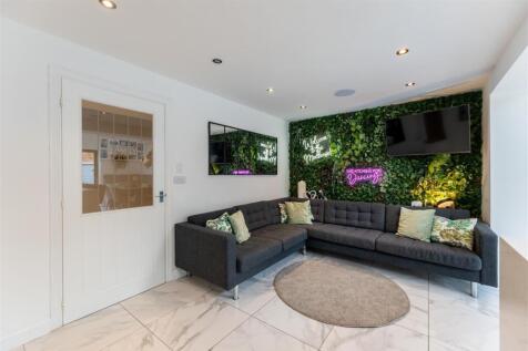 56 Muskett Drive-007.jpg