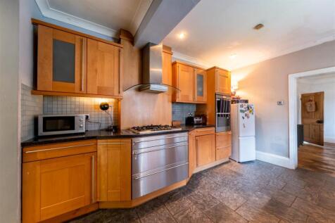 58 The Crescent-003.jpg
