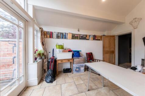 58 The Crescent-007.jpg