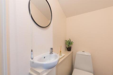 47 Lydyett Lane-11.jpg