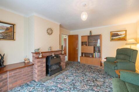28 Siddington Avenue-12.jpg