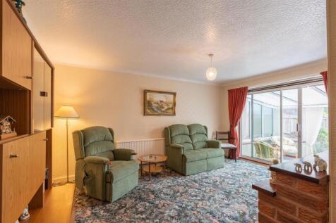 28 Siddington Avenue-9.jpg