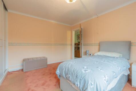 28 Siddington Avenue-28.jpg