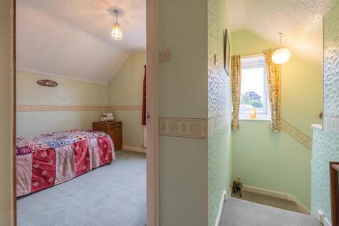 28 Siddington Avenue-39.jpg