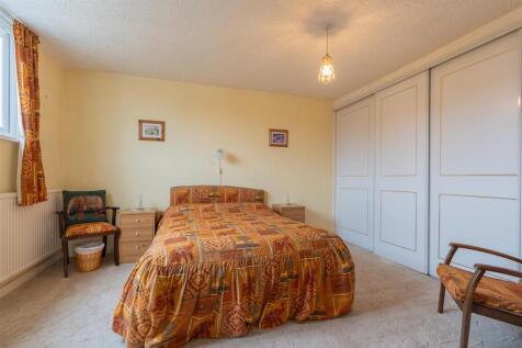 28 Siddington Avenue-32.jpg