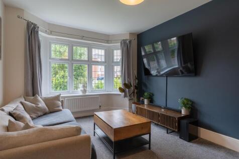 1 Beaufort Close-017.JPG