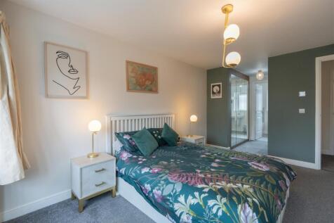 1 Beaufort Close-023.JPG