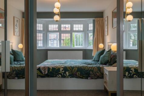 1 Beaufort Close-028.JPG
