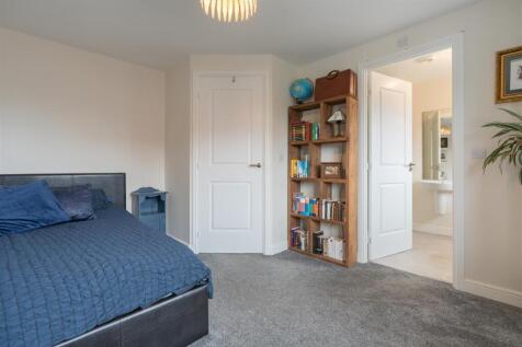 1 Beaufort Close-030.JPG