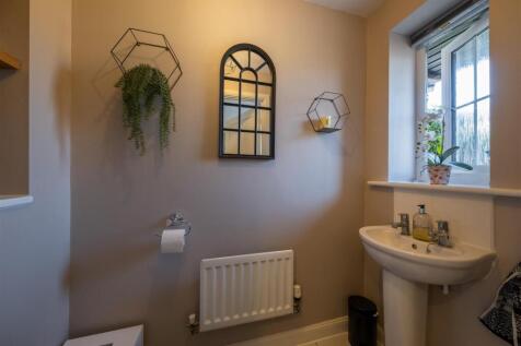 26 Holcroft Drive-017.jpg
