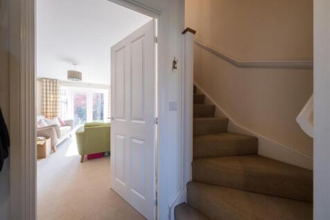 26 Holcroft Drive-016.jpg