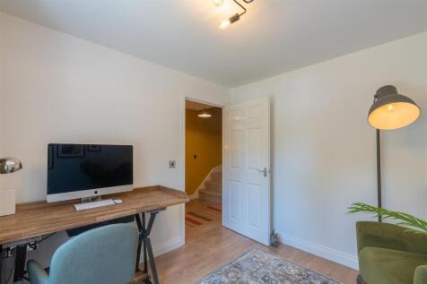 36 Regency Walk-11.jpg