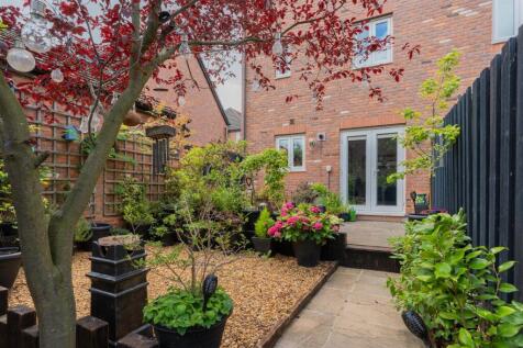 36 Regency Walk-36.jpg