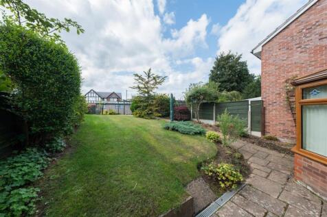 10 Meadow Close-029.jpg